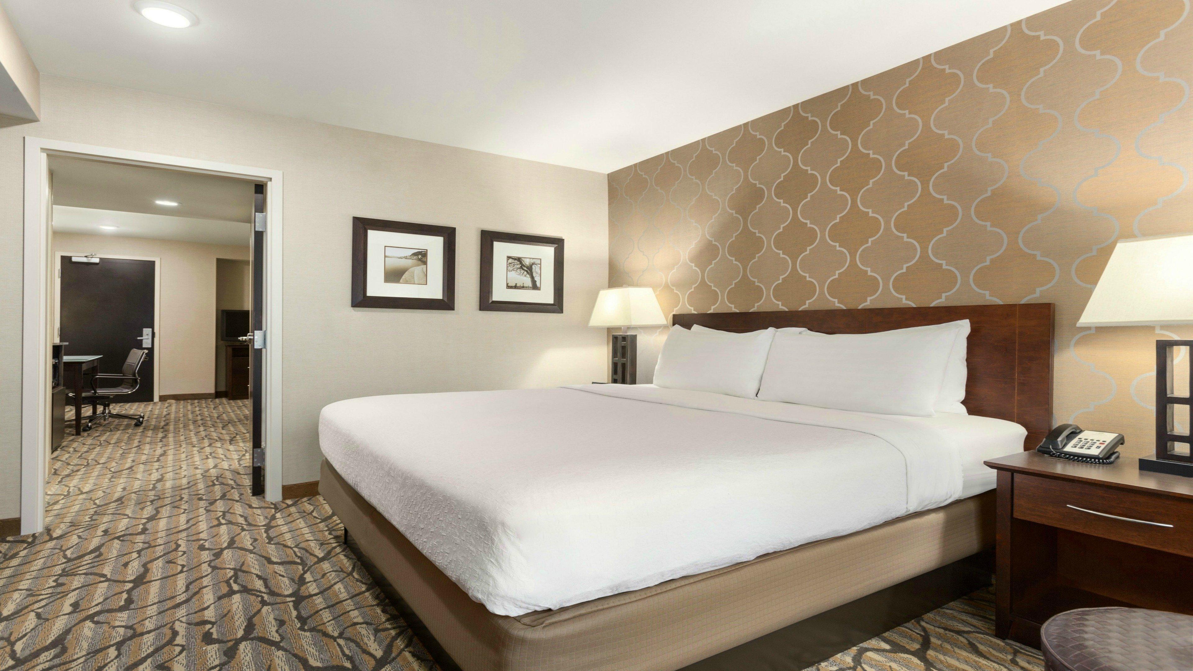 Holiday Inn Hotel & Suites Gateway By Ihg Williamsburg Eksteriør bilde