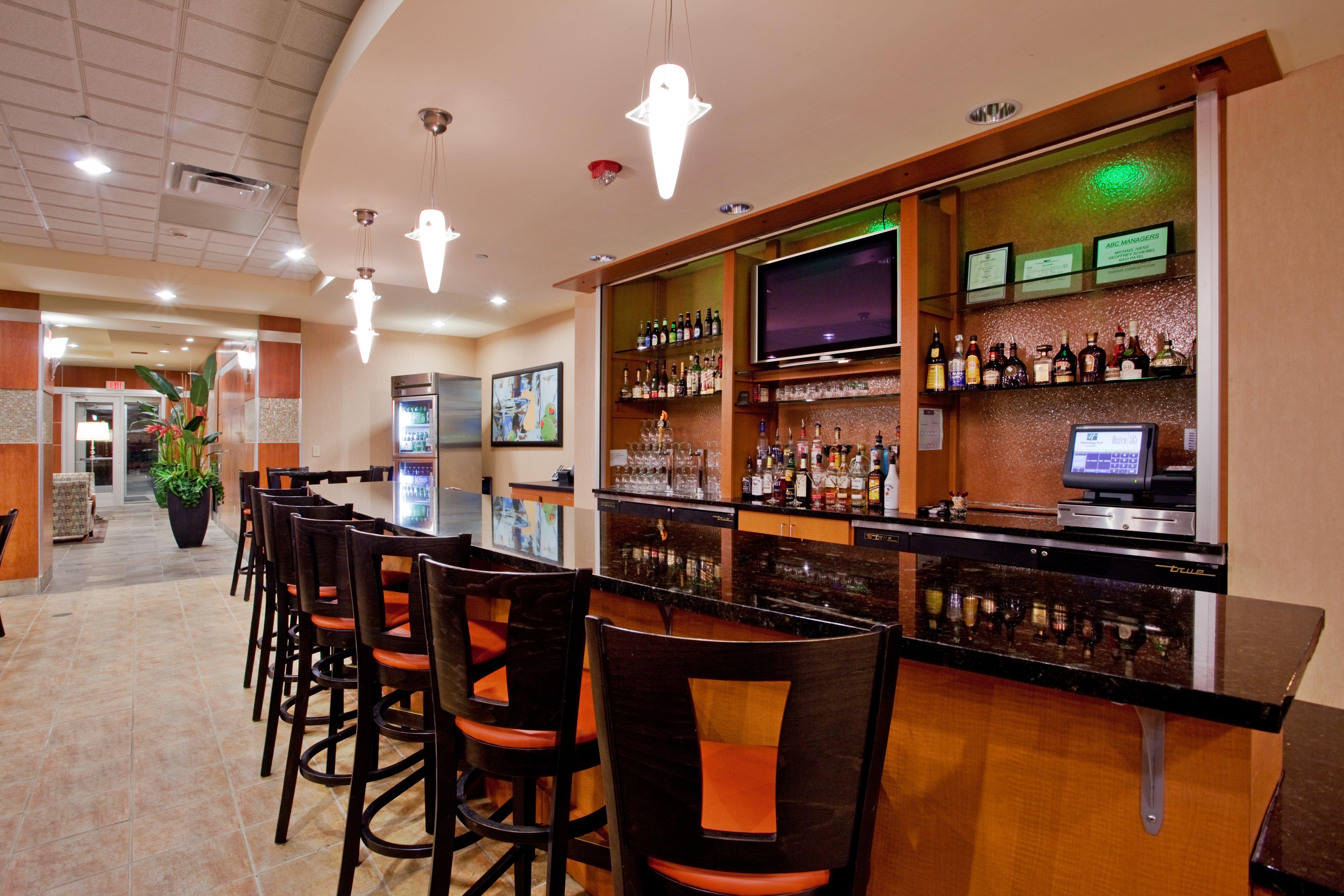 Holiday Inn Hotel & Suites Gateway By Ihg Williamsburg Eksteriør bilde