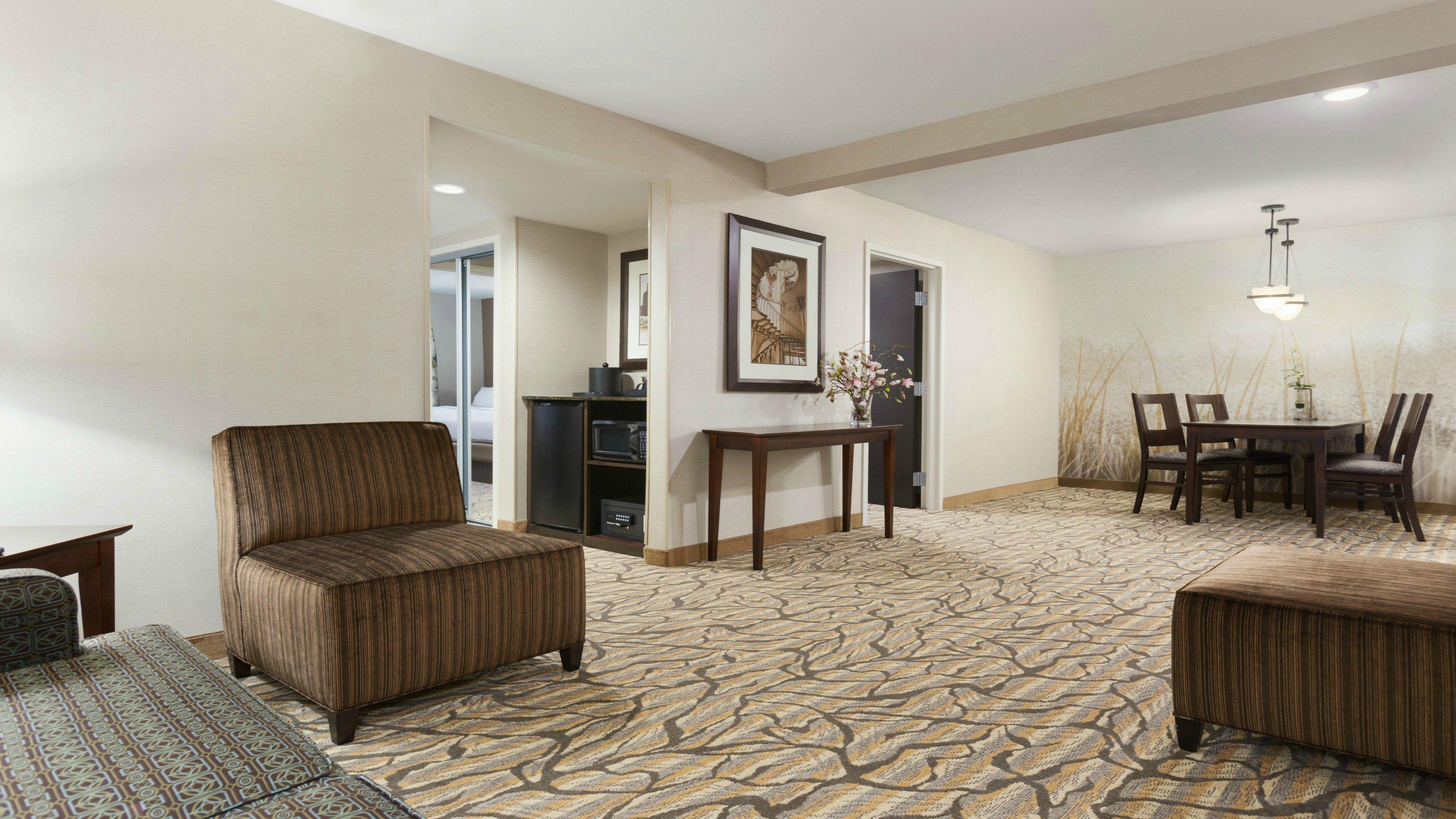 Holiday Inn Hotel & Suites Gateway By Ihg Williamsburg Eksteriør bilde