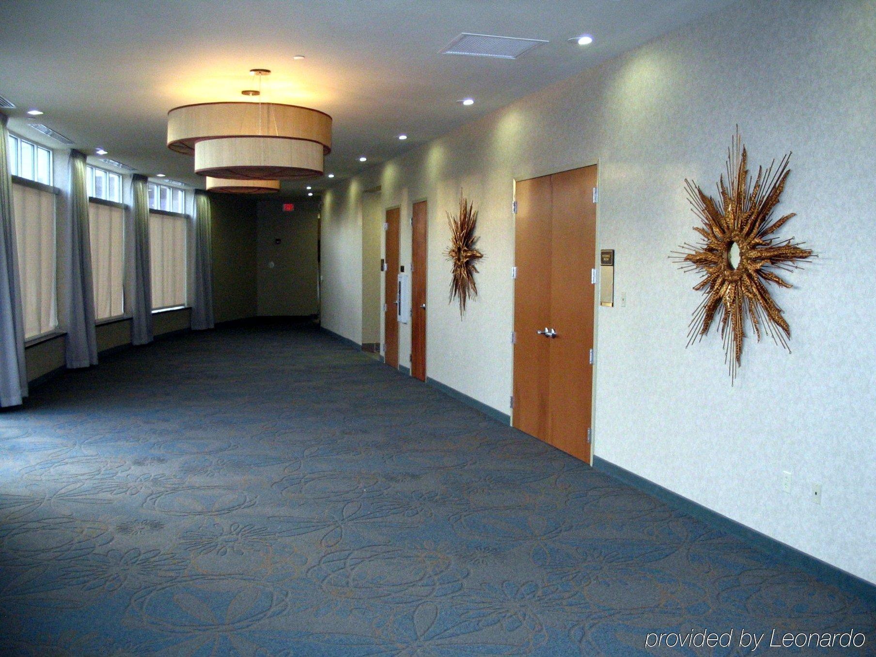 Holiday Inn Hotel & Suites Gateway By Ihg Williamsburg Eksteriør bilde